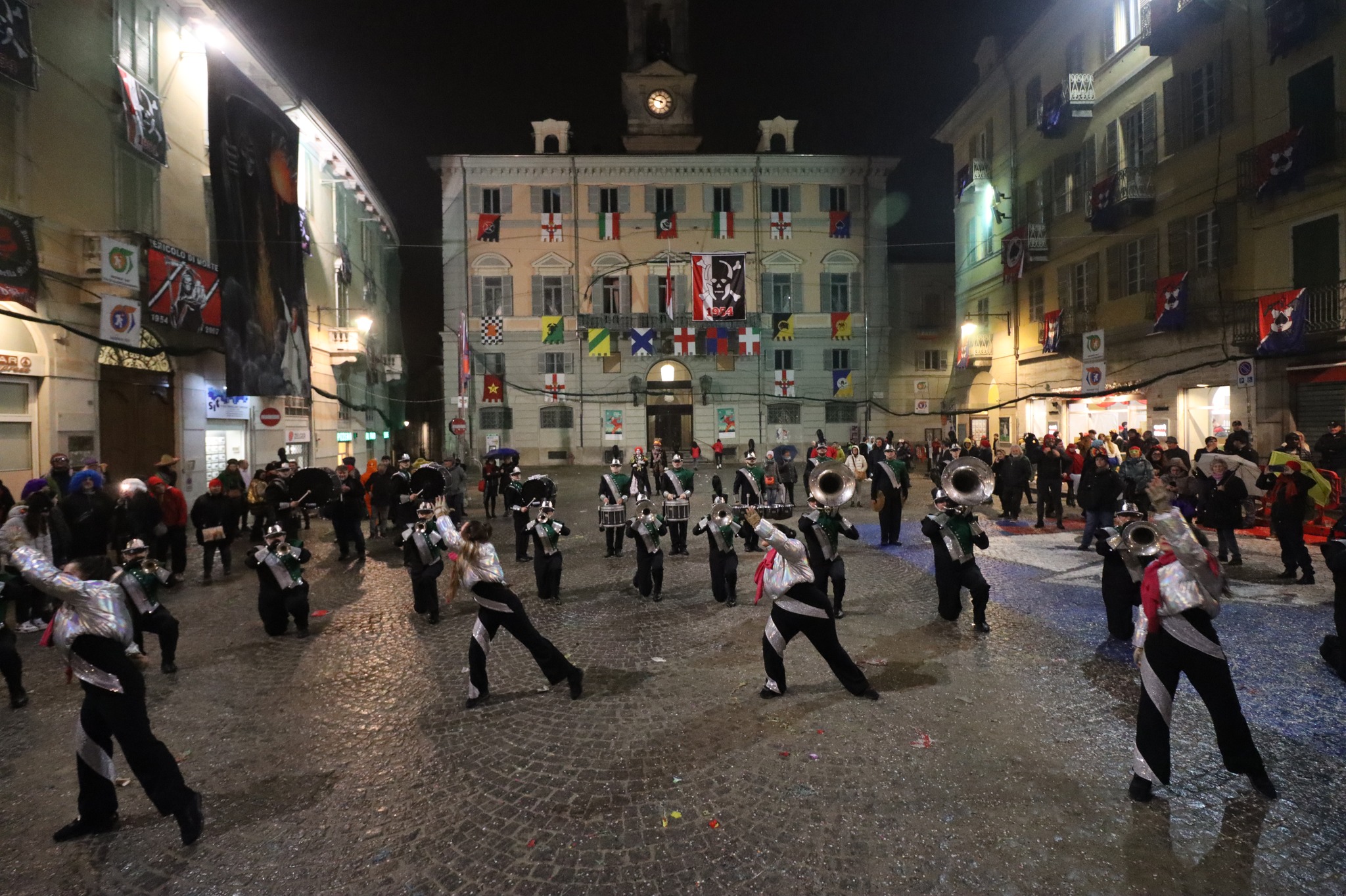 storico carnevale ivrea 2024 marching band